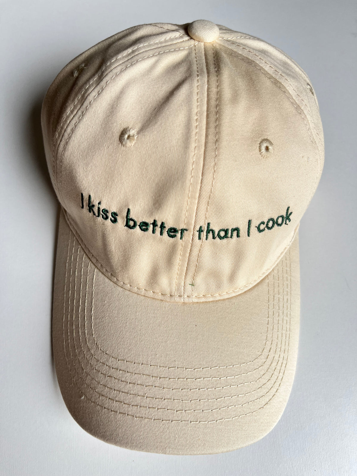 HOLIDAY CAPS