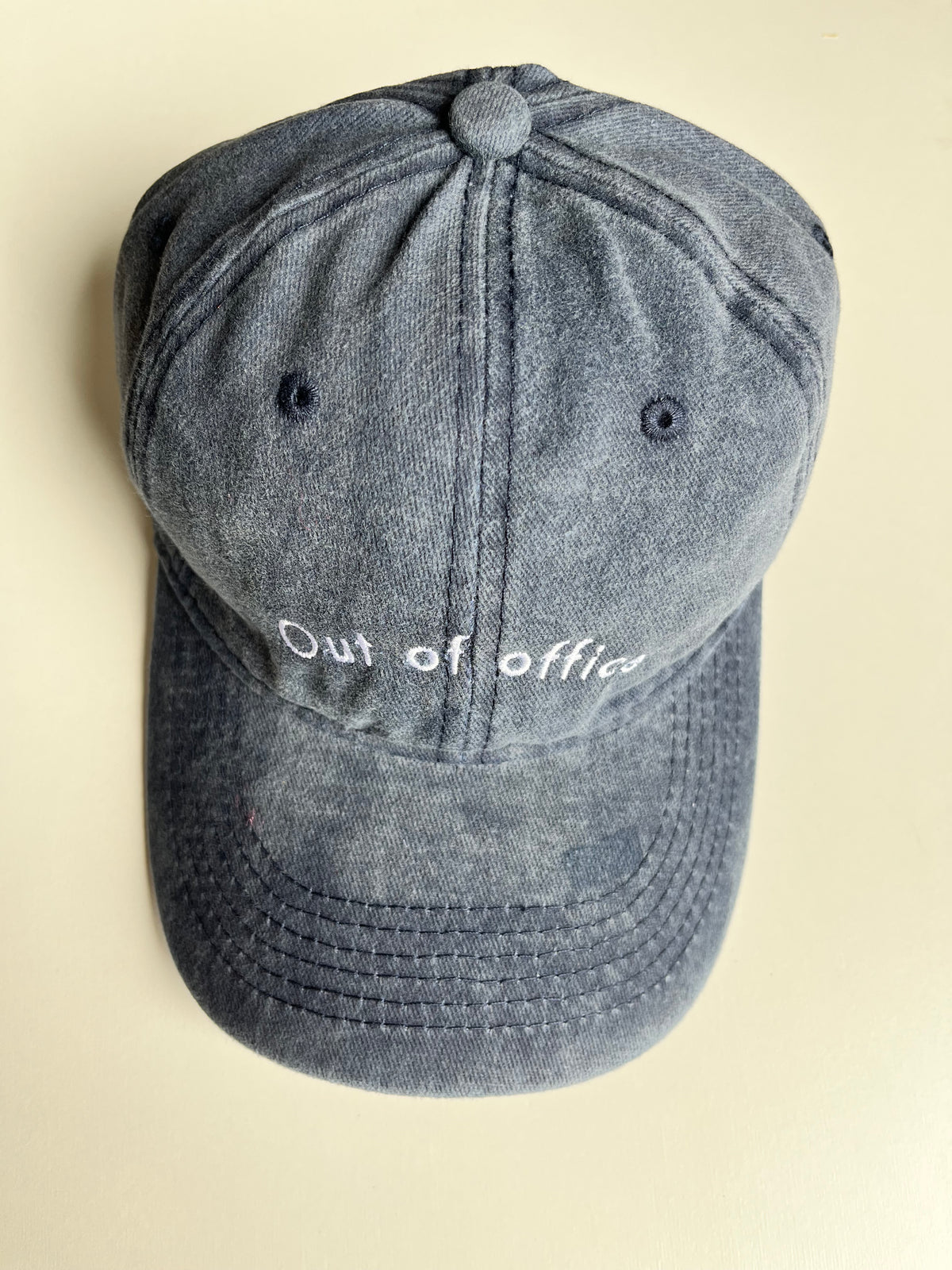 HOLIDAY CAPS