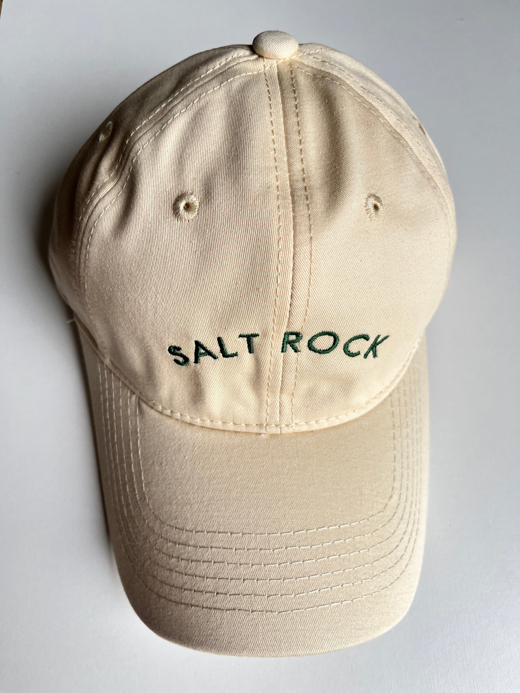 HOLIDAY CAPS