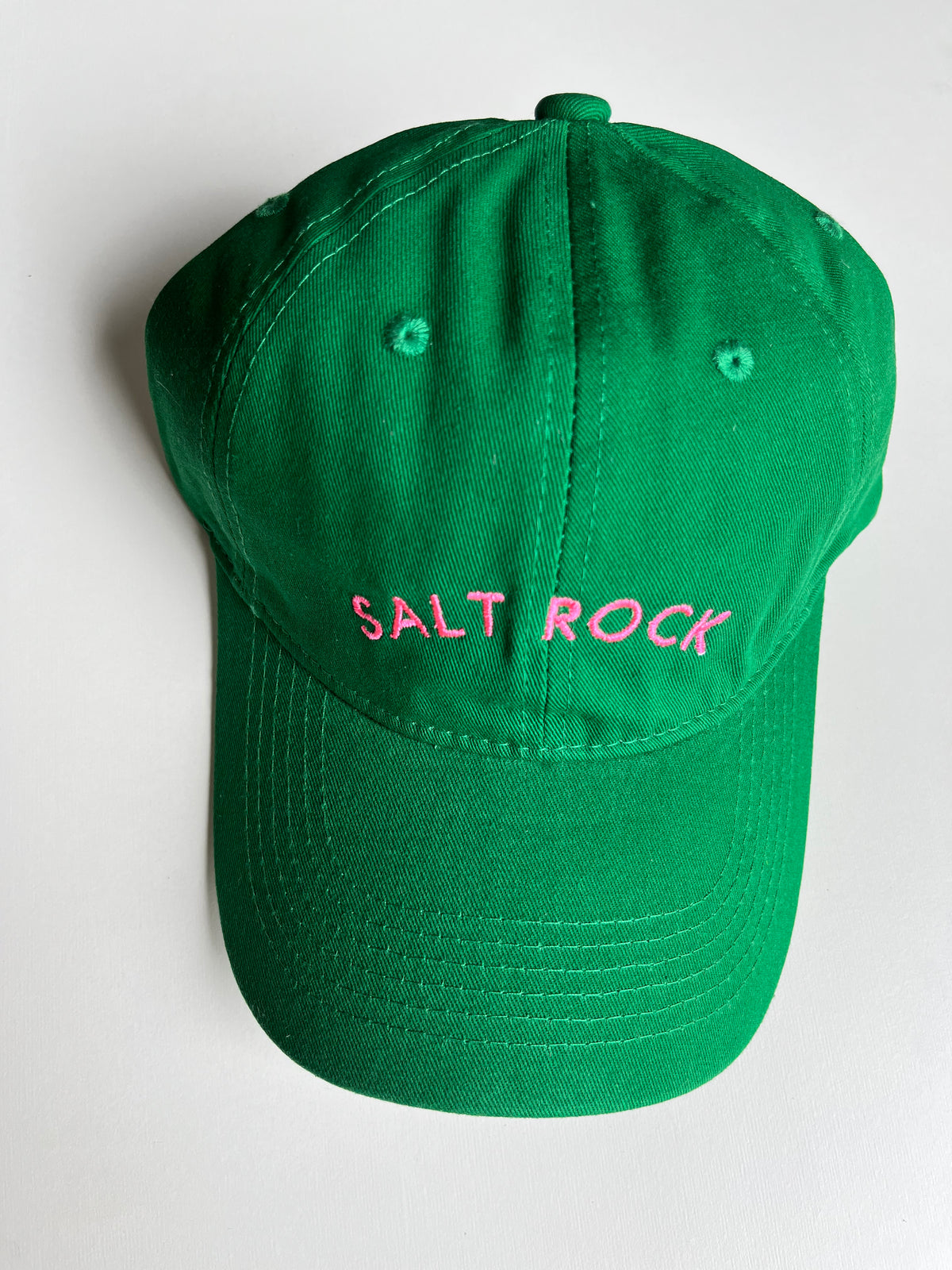 HOLIDAY CAPS