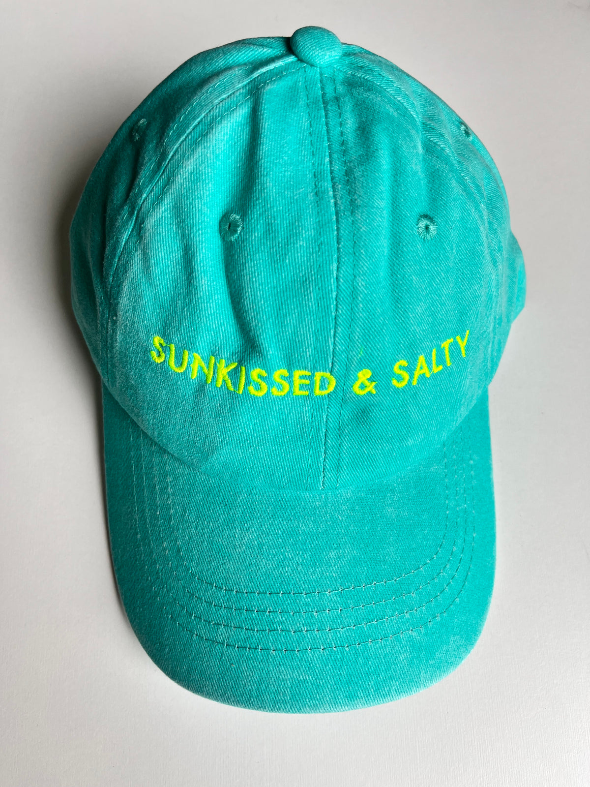 HOLIDAY CAPS