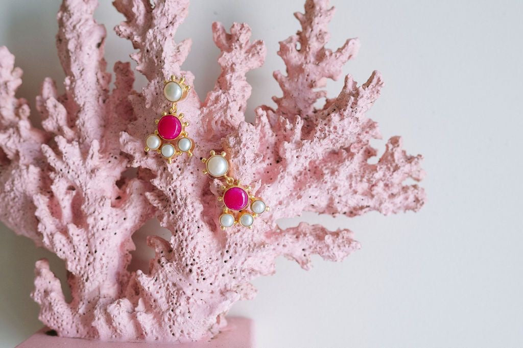 ROUND PINK & PEARL EARRINGS