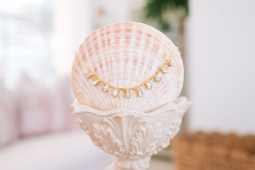 CHUNKY PEARL NECKLACE