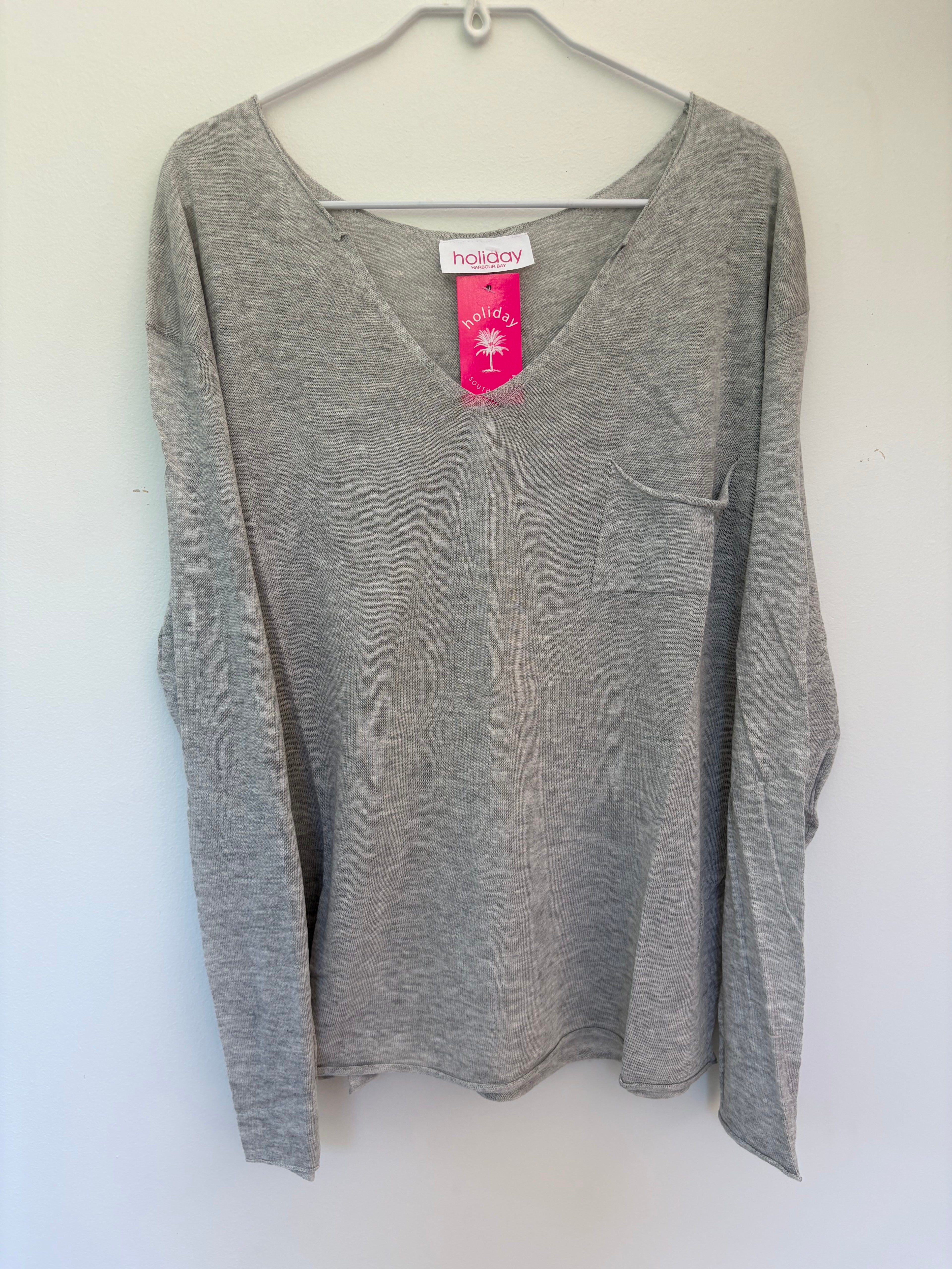 LIGHT POCKET KNIT TOP
