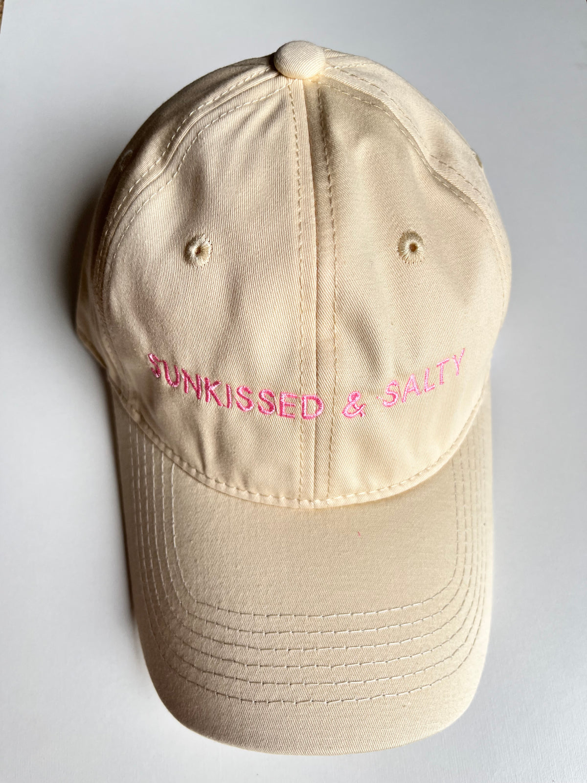 HOLIDAY CAPS