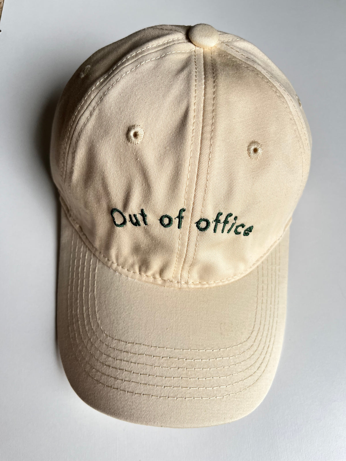 HOLIDAY CAPS