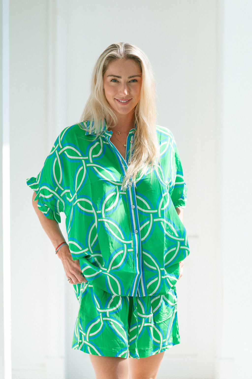 HAVANA SHORTS / GREEN TRELLACE