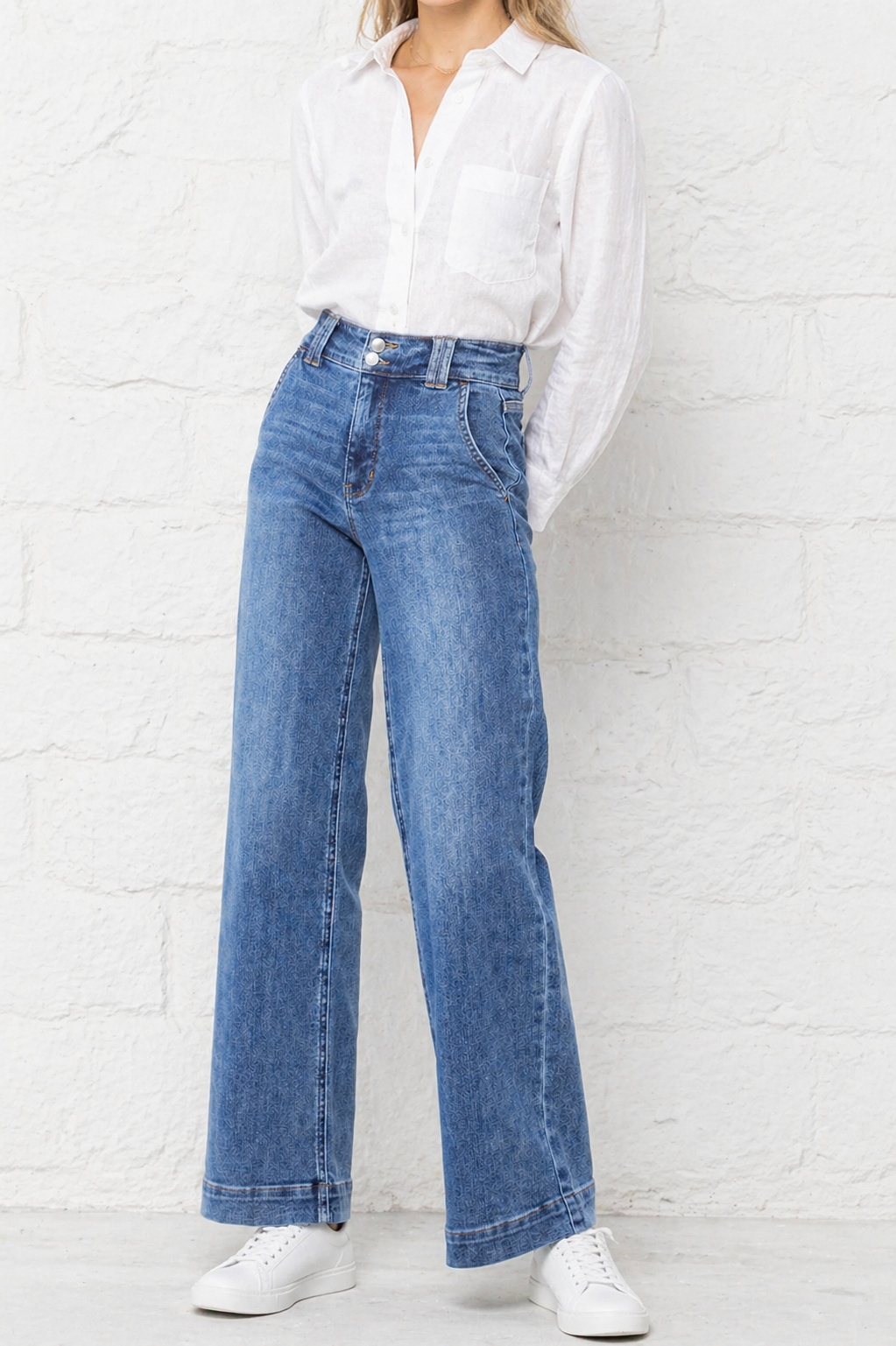 BLUE WIDE LEG DENIM JEANS