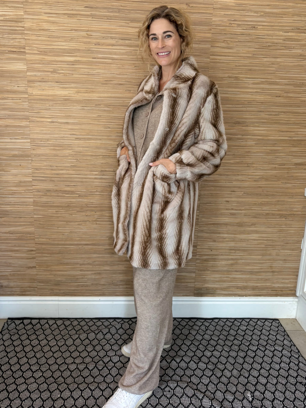 NEW YORK MID FAUX FUR COAT