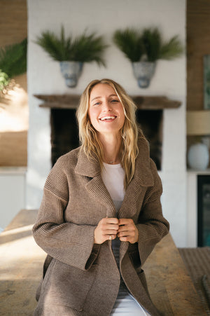 RIBBED KNIT POCKET COAT