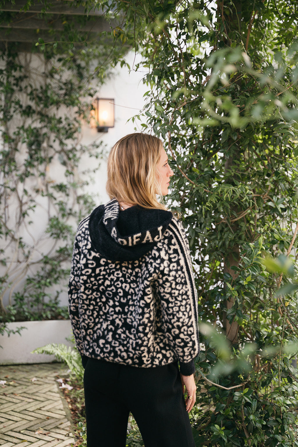 COCO ZIP ANIMAL PRINT JACKET