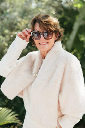 PEARL FAUX FUR SHAWL