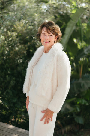 VANDERBELT FAUX FUR JACKET SHAWL