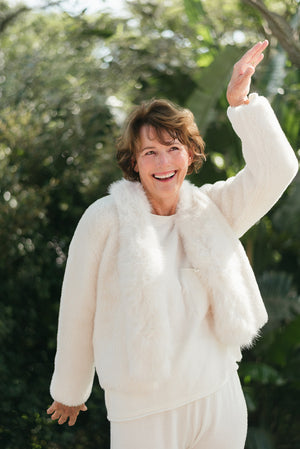 VANDERBELT FAUX FUR JACKET SHAWL