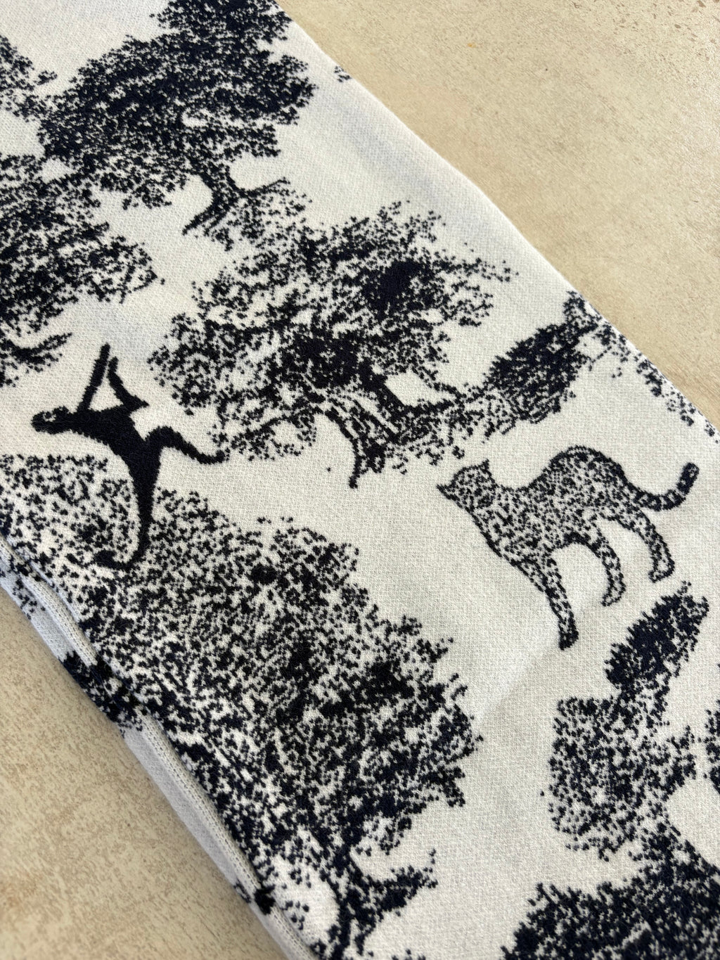 LION TOILE KNIT PANTS