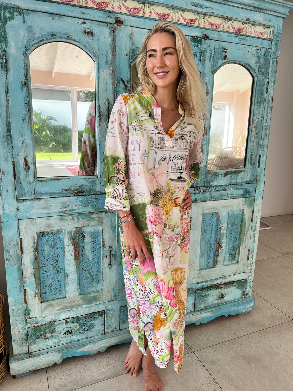 HOLI26 DEE KAFTAN / TENNIS IN THE SUN