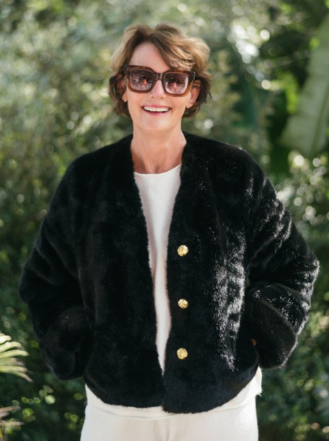 FAUX FUR JKT TURN UP CUFF