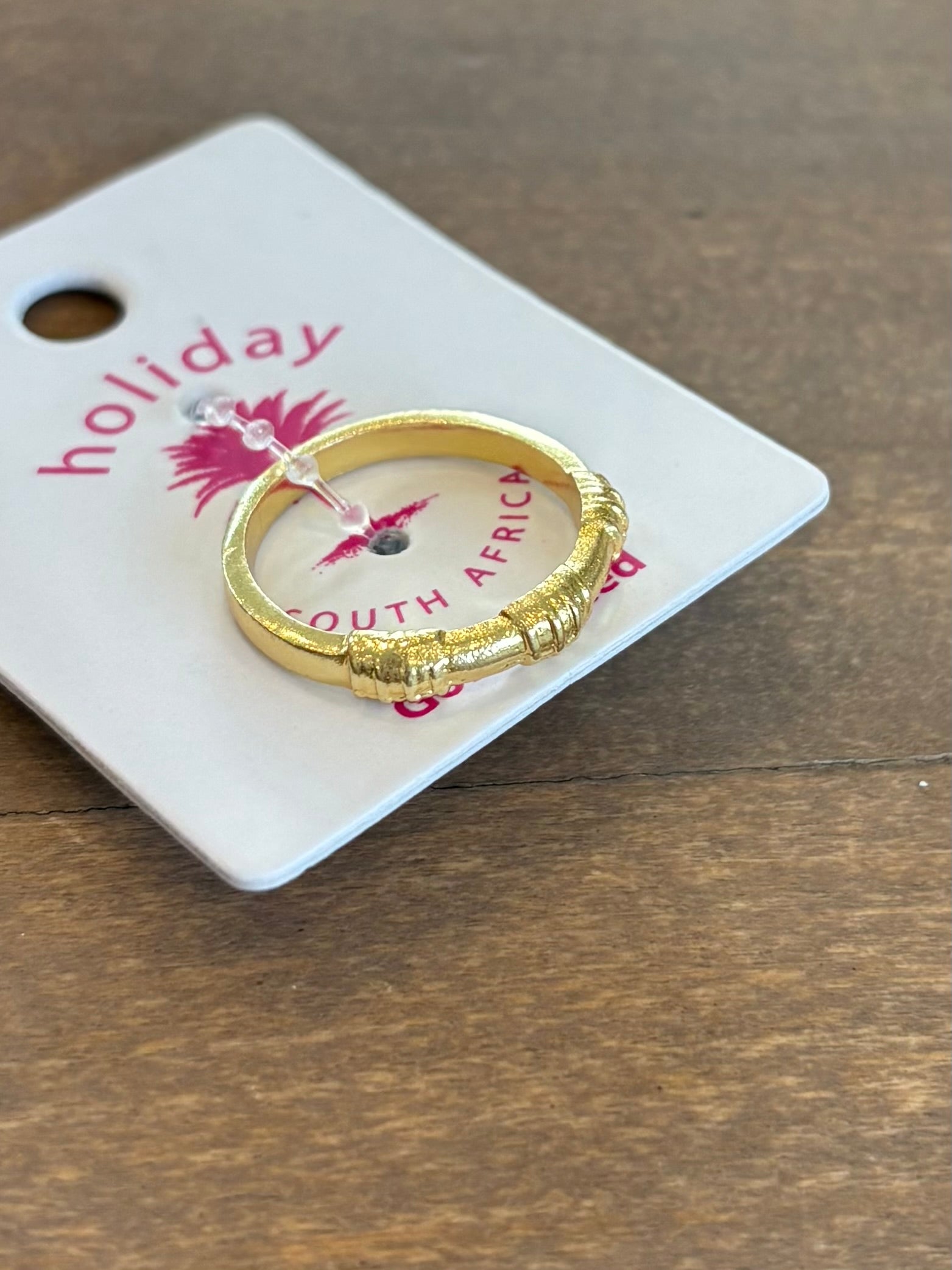 ASSORT GOLD RINGS