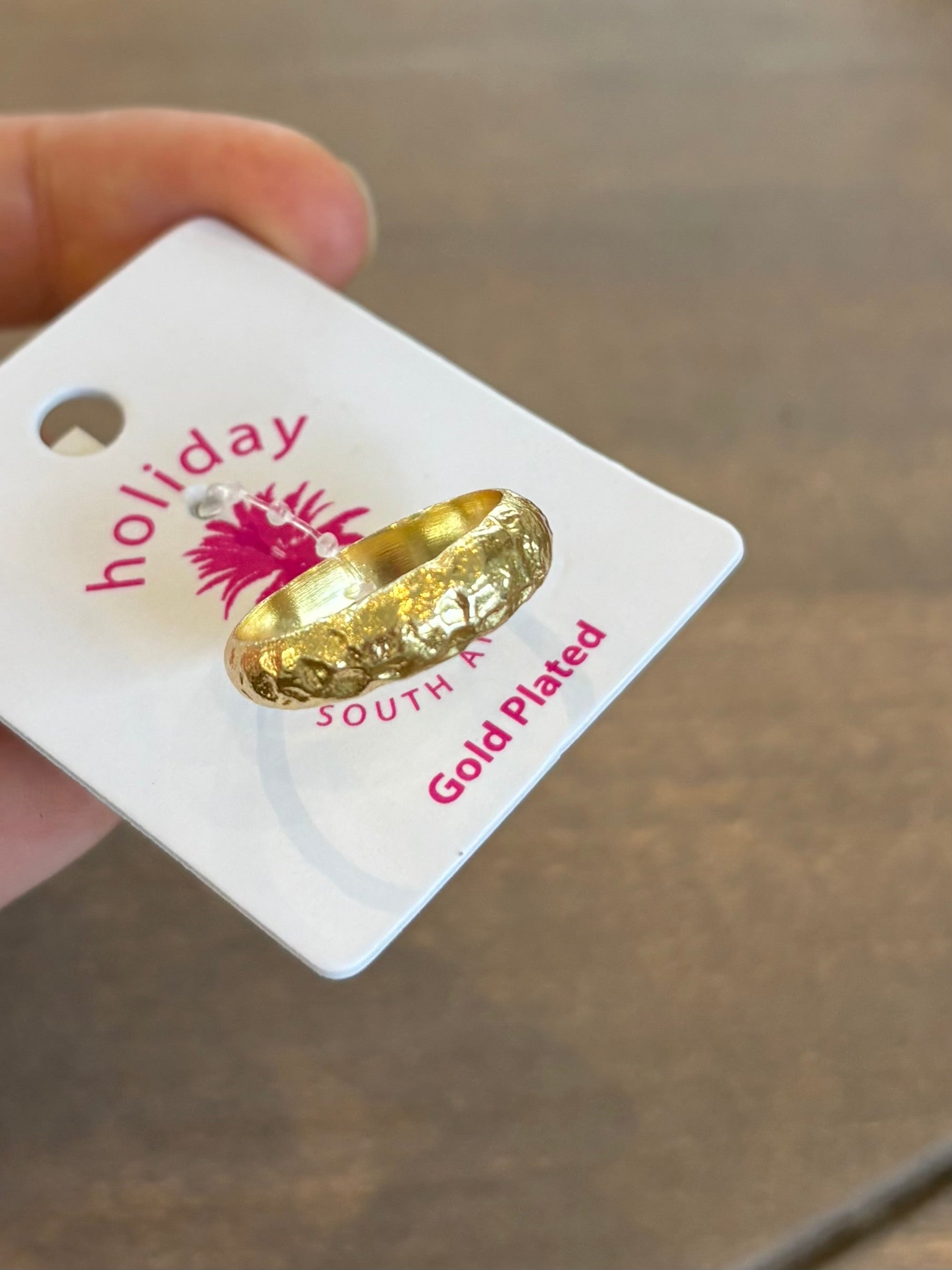 ASSORT GOLD RINGS