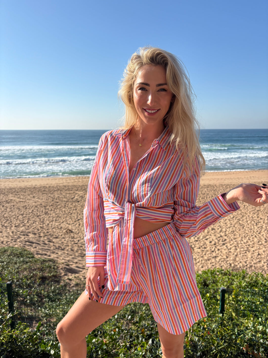 SURI WRAP TOP / STRIPES