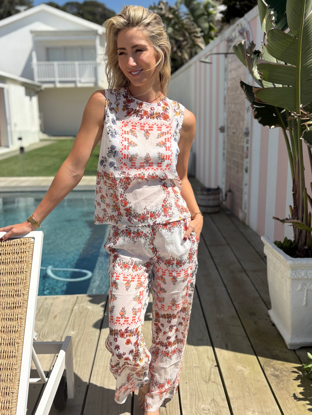 COTTON VOILE / SOFT VINTAGE PRINT TOP