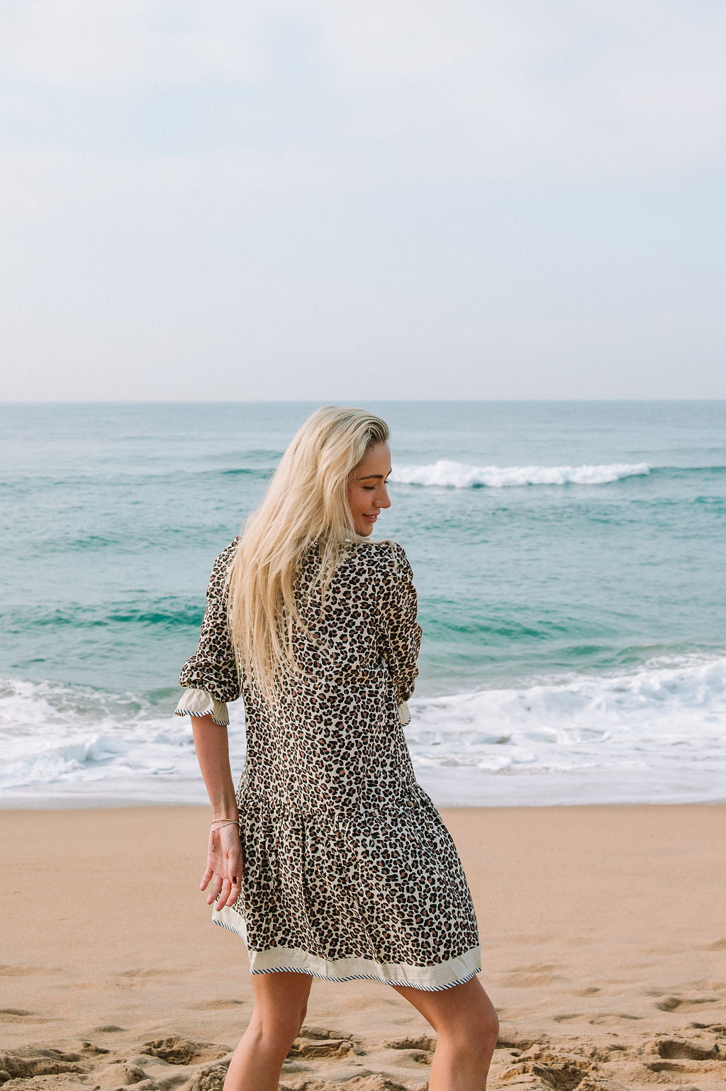 LEOPARD PRINT DRESS WITH RUFFLE TRIM