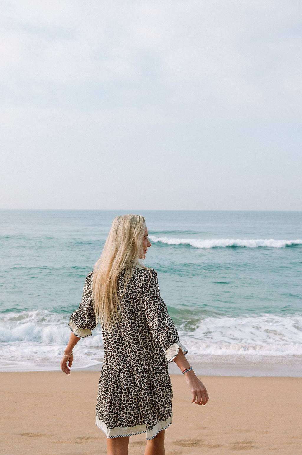 LEOPARD PRINT DRESS WITH RUFFLE TRIM