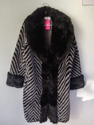 VALE CHEVRON FAUX FUR COAT