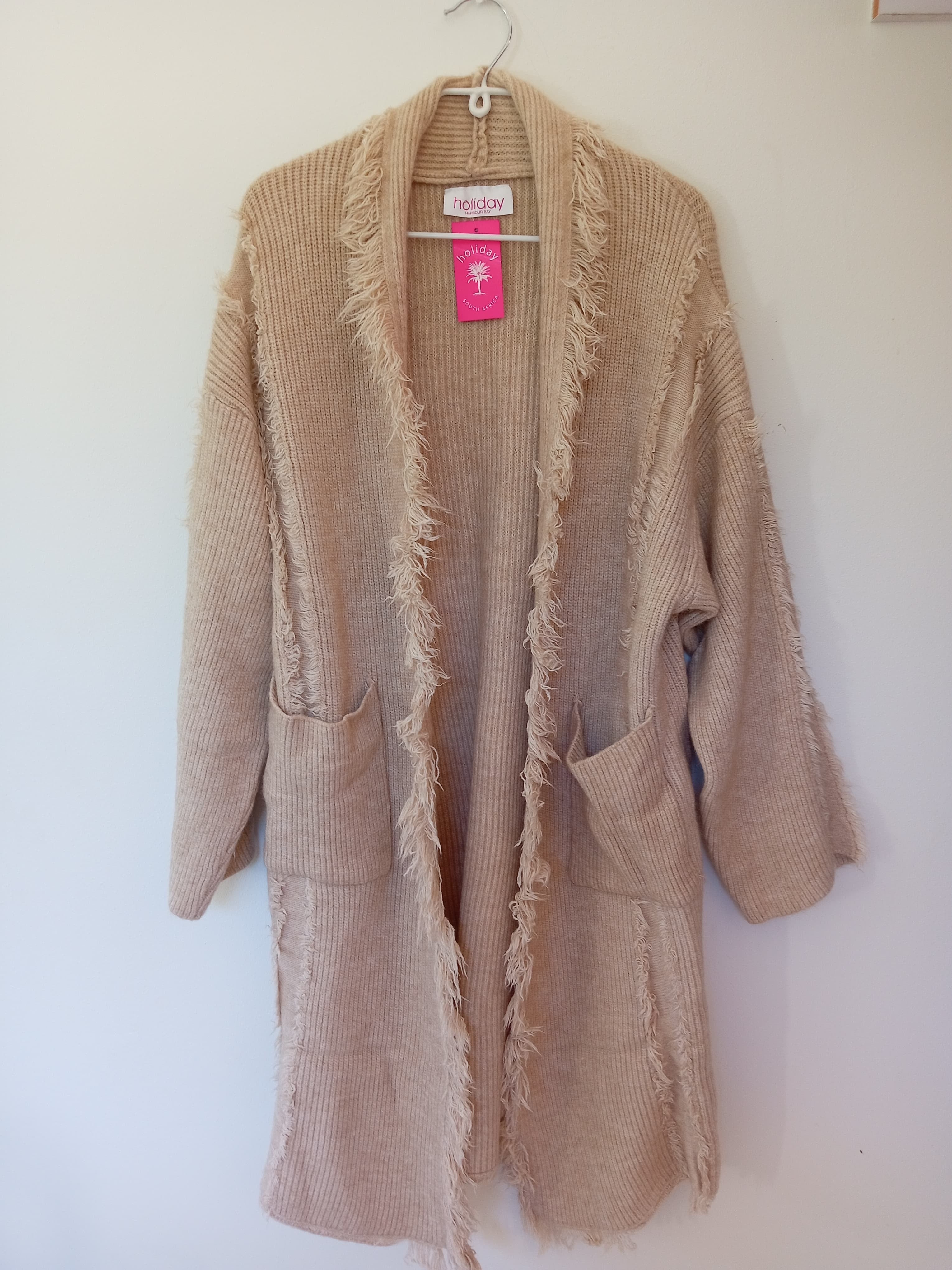 LONG RIBBED FRINGE COAT